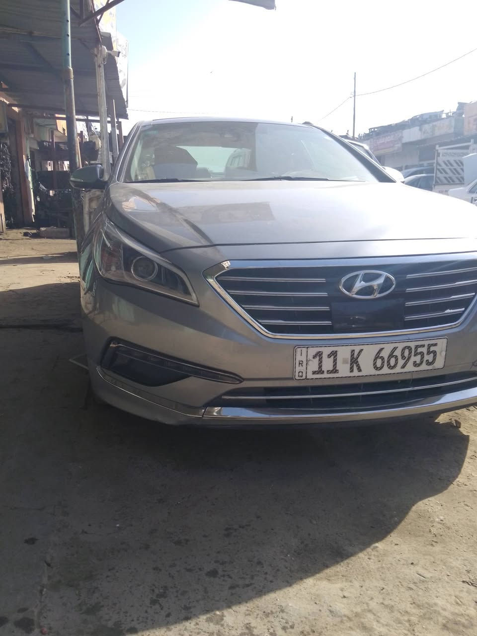 سوناتا 2015 أمريكي
فول مواصفات 1/1 لمتد Vip
رقم بغداد الدولي 
كلين مكفولة 
🌿محرك 2400GDi
🌿بصمة ابواب 
🌿بصمة تشغيل 
🌿 كراسي كهرباء 2 
🌿 كشنات جلد لونين 
🌿ماشية 86 ميل 
🌿 تدفئة وتبريد كشنات أمامي وخلفي 
🌿 بنوراما 
🌿داخل صاج 
🌿هندبريك كهربائي 
🌿 Auto Hold 
🌿 رادار أمامي بشباك 
🌿 رادار جانبي بالمري 
🌿ويل 19 لمتد 
🌿بك لايت لد
🌿 لايت زنون 
🌿سماعات أمامي وخلفي مضخم 
السعر: 150 وبيه مجال 
الاستفسار:***********
