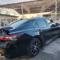 كامري SE • ٢٠٢٣ • ماشيه ٢٠٠٠٠