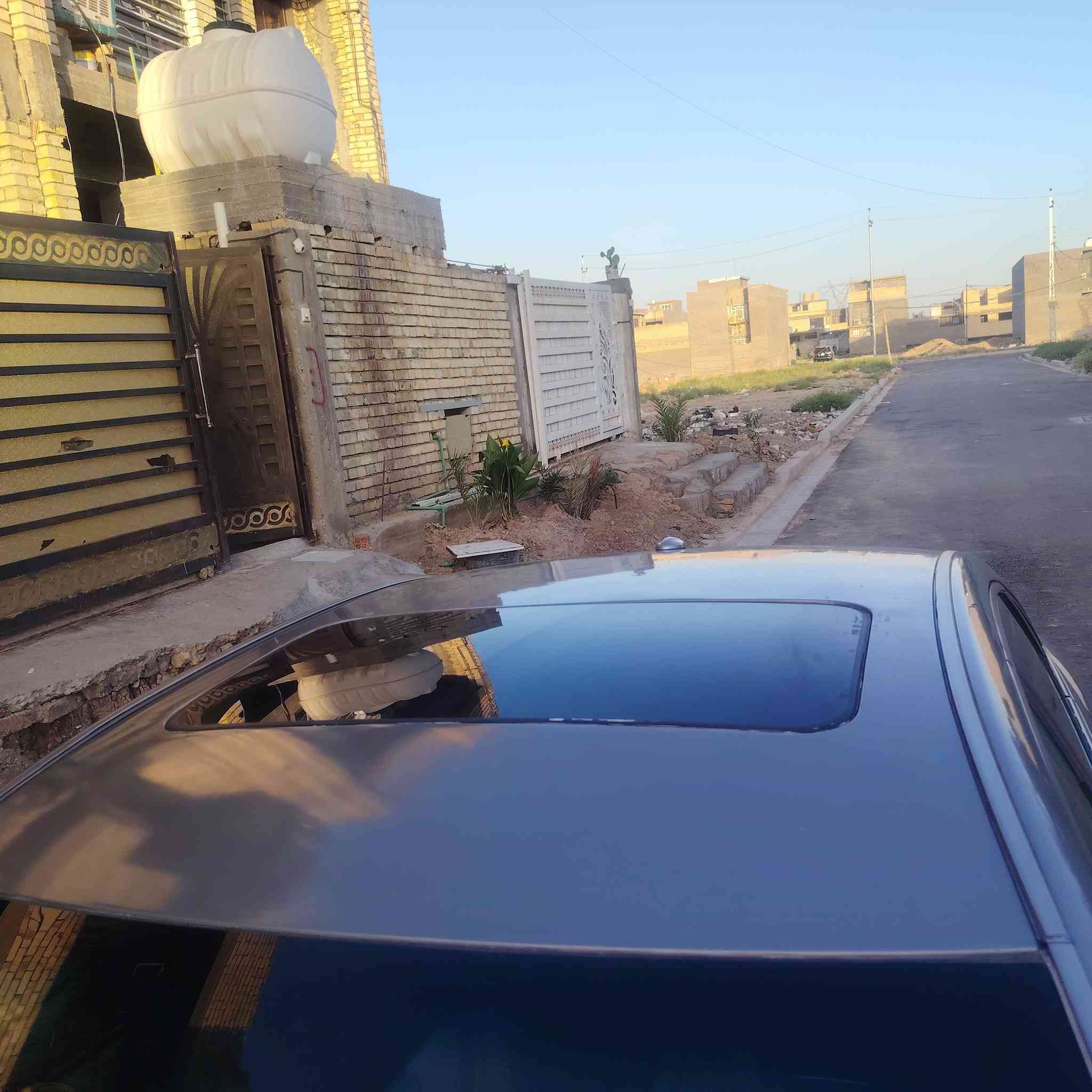 السلام عليكم ازيرا موديل 2007 مكينة 3800محوره غاز تبريد ثلج مرايات شفط وبيها تنته وتخم تاير كير ومكينه مكفولات مصبوغه عام للجماليه فقط حادثها بل جاملغ الامامي بس سعرها 85وبيها مجال مكاني بغداد رقمي للتواصل(***********)(***********)

