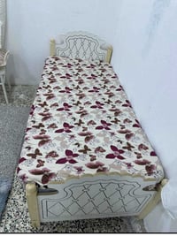 جرابي خشب عراقي • نفر • البصرة