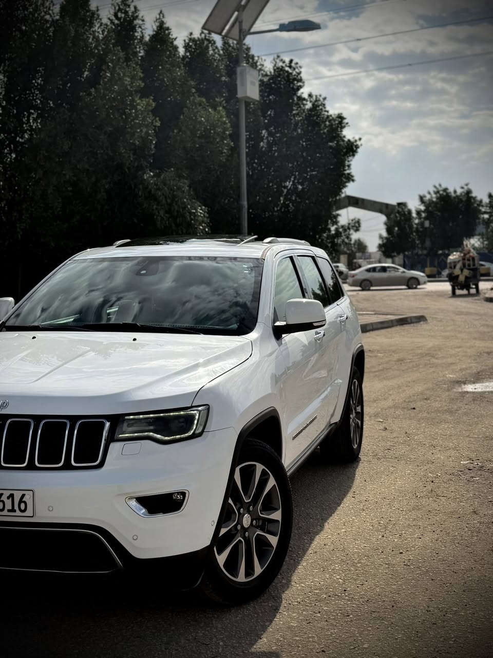 جيب شيروكي موديل 2018 كفاله عامه تكير محرك تبريد كله كفاله فوال واحد على واحد بصمه ترحيب بنورمه (السعر250) مكاني نجف الشري يتصل ‭0780 014 0906‬
