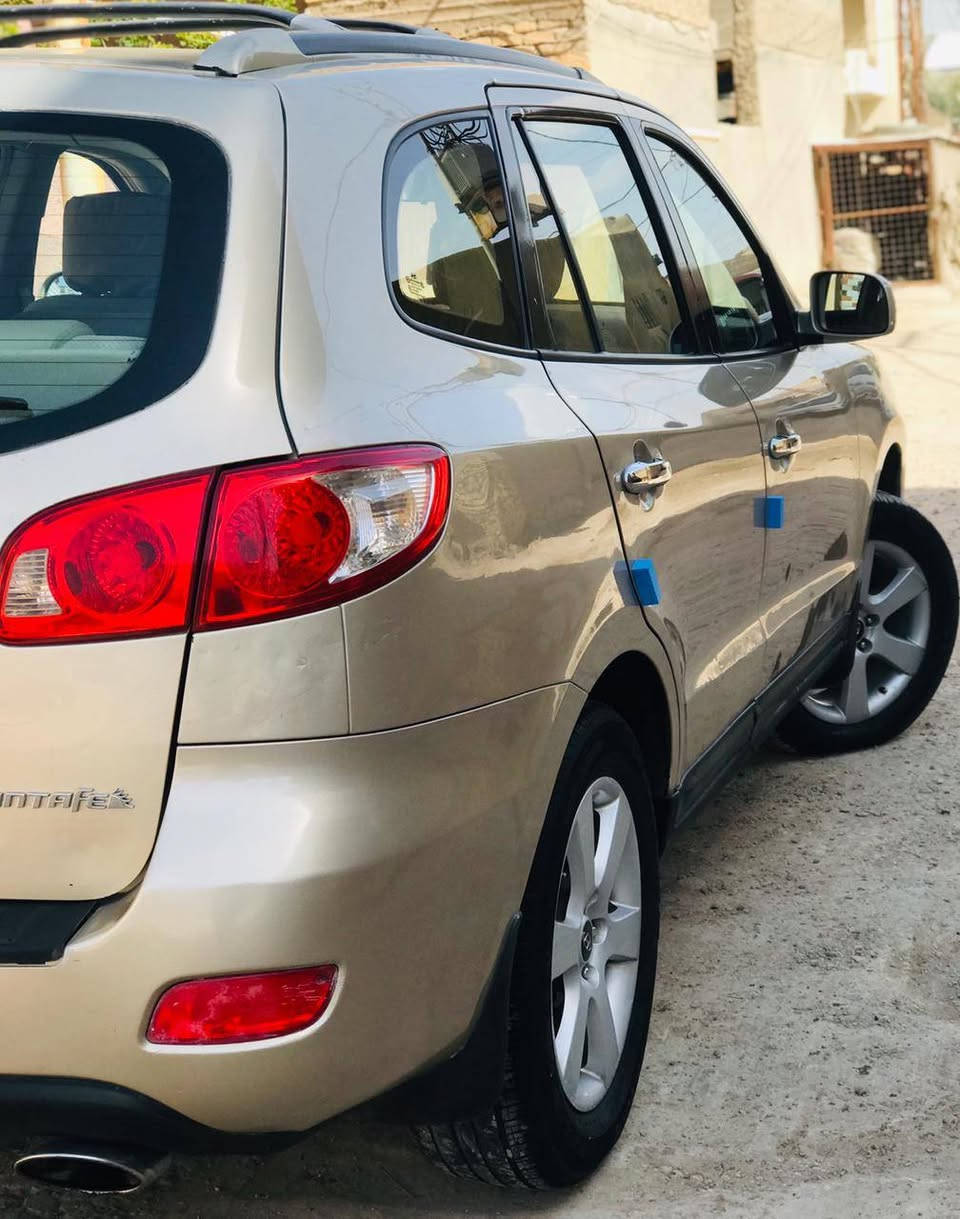 سنتافي ٢٠٠٧ خليجي رقم بغداد سته سلندر ٢٧٠٠ سبعه راكب تبريد ٣قطع بيه باب الصدر ربعه صبغ الجاملغ الخلفي نص صبغ فقط سياره جاهزه كير محرك تبريد مكاني بابل الحله السعر نهايته ١٠٠ موبايل *********** //// ***********
