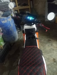 لبيع شحن جديد لوك كله شراط سعر 600 هدا رقمي 07774485789