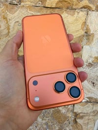 17 PRO MAX 📲 ZA 256 GB B100%  عدد دورات 🔃 40  نظافة 🪥 100‎%‎  خط واحد ...