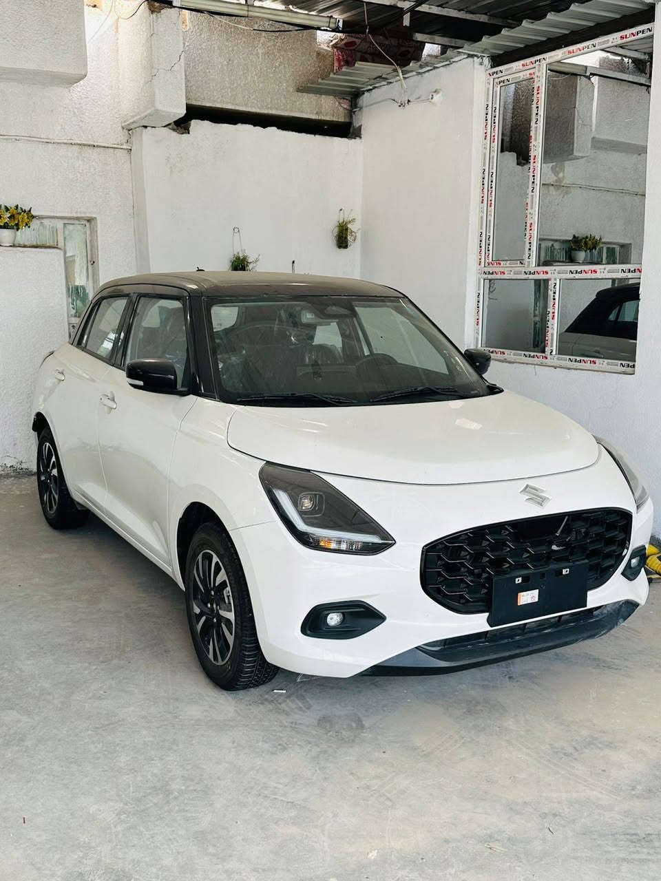 سلام عليكم
سويفت للبيع ٢٠٢٥
زيرو
٠ كيلو
مال شركة استقطاع الالكتروني
محرك ١٢٠٠ هايبرد
فول مواصفات
مكان واسط العزيزية
***********
