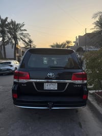 لاندكروز VXR • ٢٠٢١ • رقم بغداد