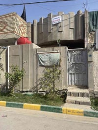 بيت للبيع السلام عليكم بيت للبيع مساحه 100م متكون من  غرفه +صاله جبيره...