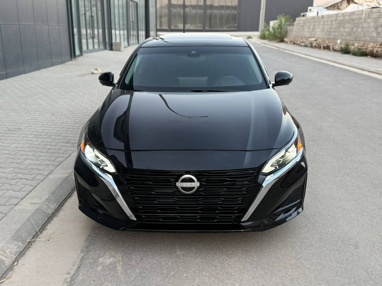 𝟐𝟎𝟐𝟑 𝐍𝐈𝐒𝐒𝐀𝐍 𝐀𝐋𝐓𝐈𝐌A :SL
نيسان التيما (SL)اعلى فئه فول VIPموديل : 2023
السعر 170 بيها مجال 
رقم سليمانيه سنويه جديده هزه جديده 

المواصفات : 𝐒L

ابـــواب بصمة
‏‎بصمة تشـــغـــيل 
تشـــغـــيل عن بعد
شاحن وايرلس 
‏‎شاشة ايباد لمس تدعم كار بلي 
كــــامــــيرات ٣٦٠ اربعه كامرات 
اوتو ستارات (𝐀𝐔𝐓𝐎 𝐒𝐓𝐀𝐑𝐓)
اوتو ستوب (𝐀𝐔𝐓𝐎 𝐒𝐓𝐎𝐏)
رادار امامي (تحديد مسار)
‏‎رادار جانبي (نقاط عمياء)
‏‎رادار خلفي (التحذير من الاصطدام)
‏‎حساسات امامي
‏‎حساسات جانبي 
‏‎حساسات خلفي 
نظام (𝐄𝐂𝐎)
نظام (𝐍𝐎𝐑𝐌𝐀𝐋)
نظام (𝐒𝐏𝐎𝐑𝐓)
‏‎تحكمات استيرن 
استيرن هيتر
كشنات جلد 
‏‎كشنات كهربائي 
‏‎كشنات هيتر
‏‎تـــبريـــد لمس
‏‎تـــبريـــد مـــركـــزي ‏‎
قطعتين تبريد 
‏‎لايتات 𝐋𝐄𝐃 ليد عدسة زينون بيلادي‏
‏‎بكلايتات 𝐋𝐄𝐃 ليد بيلادي
‏‎ويــل كــروم حجم ١٩

عنوان بابل جبله 
***********

حادثها جاملغ وبنيد بدون دواخل  ولجاملع جهه سكن كلير فقط من امريكا ‏
