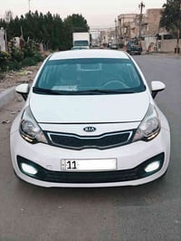 كيا ريو  موديل 2016 وارد امريكي  السياره كلين بدون حادث فقط دعاميه واك...