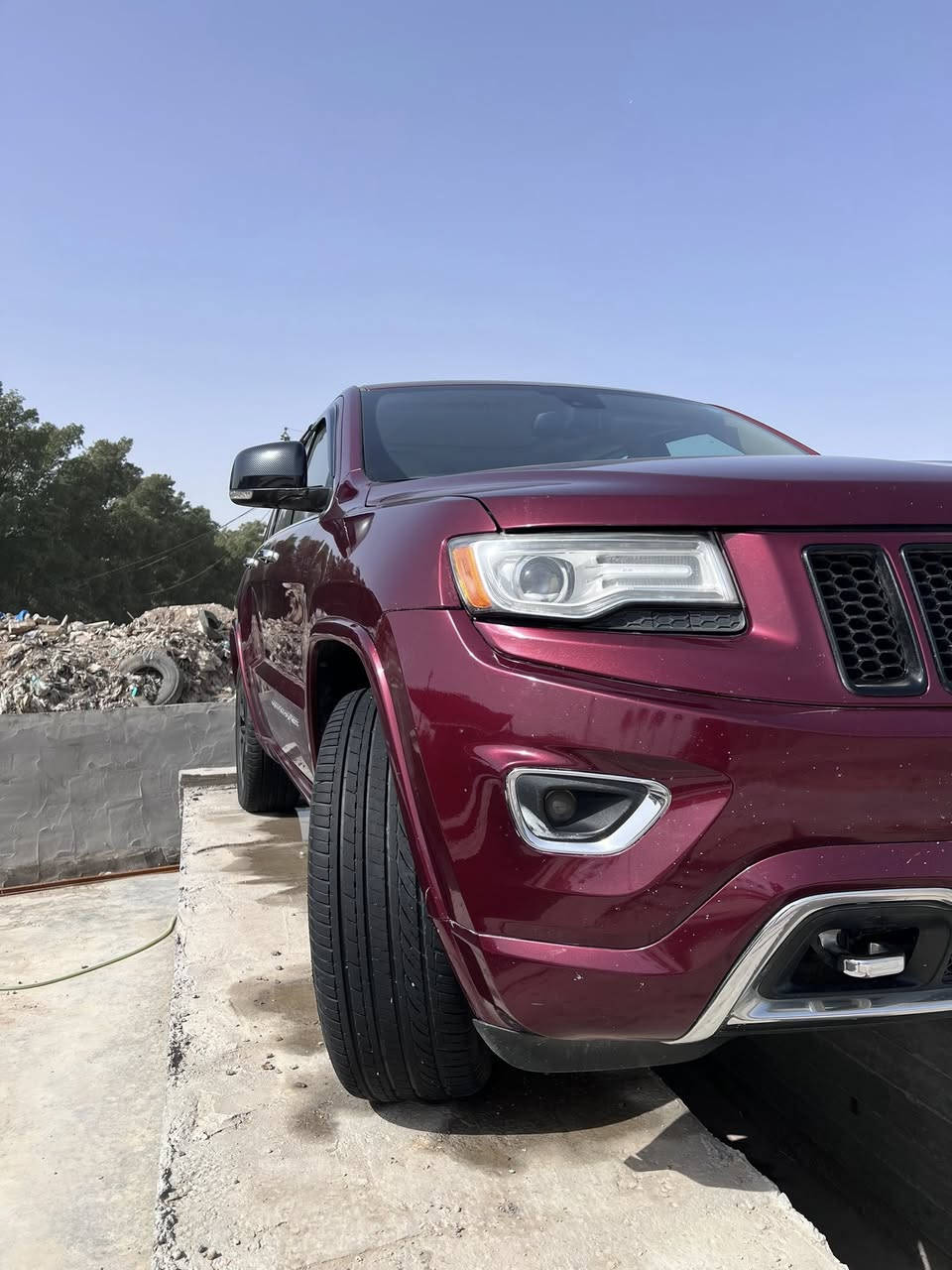 سلام عليكم
للبيع Jeep مويل 2016 فول مواصفات
فئه السياره Overland اعلى مواصفات السياره عليها
ادامه كامله من تخم تاير حداديه منظومه بانزين 
جاهزه بفضل الله مابيها اي نقص 
سياره معروضه ب 21 $ الف دولار
عداد المسافه المقطوعه 81565 mi
للاستفسار اكثر الاتصال/***********
عنوان/بابل حله حي الجزائر
