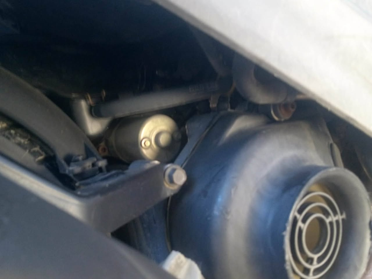 سلا عليكم دراجه ماكس منغولي دراجه رمبه محرك مامفتوح شرط لاصرف لابخار شلعه ومعدل فول طياره كهربائيات كله شغال أوراق كامله لايت زينون دراجه مولحه كامل السعر 700 بي مجال شراي اتصل  ***********
