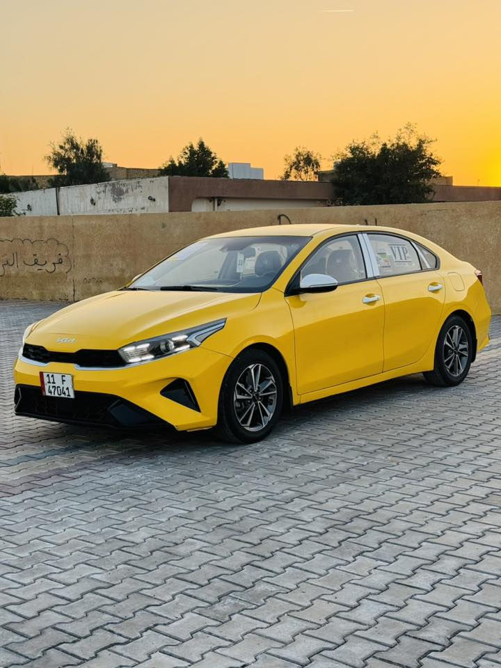 للبيع كيا فورتي 2022رقم بغداد دولي تحويل مباشر هزة جديدة سنوية لل29ستوني محولها سيارة مكفولة من الضربة والتبديل سيارة فول موصفات 1/1بصمة كشنات جلد كشنات تدفئة حساس خلفي رادار  سايد بريك دكمة اوتو هولد كامرة خلفية دائمية تحديد مسار قيادة ذاتية مري شفط عند القفل ترحيب لدات سماعات ستيرو شحن واير لس سيارة جاهزة ع الاخير مكينة وكير ع وضع الشركة برغي ممفتوح بيها تخم تاير حدادية 100‎%‎شرط مال جناي متصرف عليها الف واحلى من صور مكينة 2000دوش العنوان واسط السعر 137 وبيها مجال خابر وتدلل للاستفسار ***********
