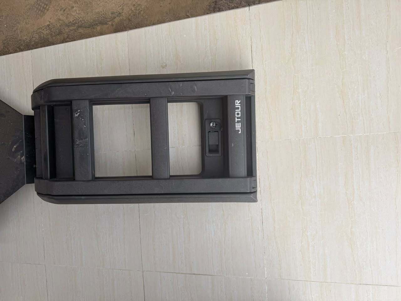 صندوق ودرج چيتور 2 T 

السعر 325 الف


**إذا كنت صاحب هذا الإعلان وتريد حذفه لأي سبب، رجاءا أرسل رسالة إلى الدعم الفني**