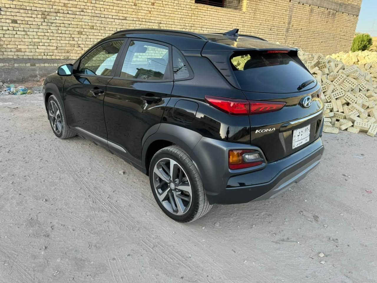 سيارة هيونداي كونا للبيع موديل ٢٠٢١ ، فول مواصفات ، محرك ١٦٠٠ تيربو، ماشية ٦٠ الف ، رقم بغداد ،الكرخ، السعر ١٢٢ورقة . 
للاستفسار التواصل ع الرقم (***********)
