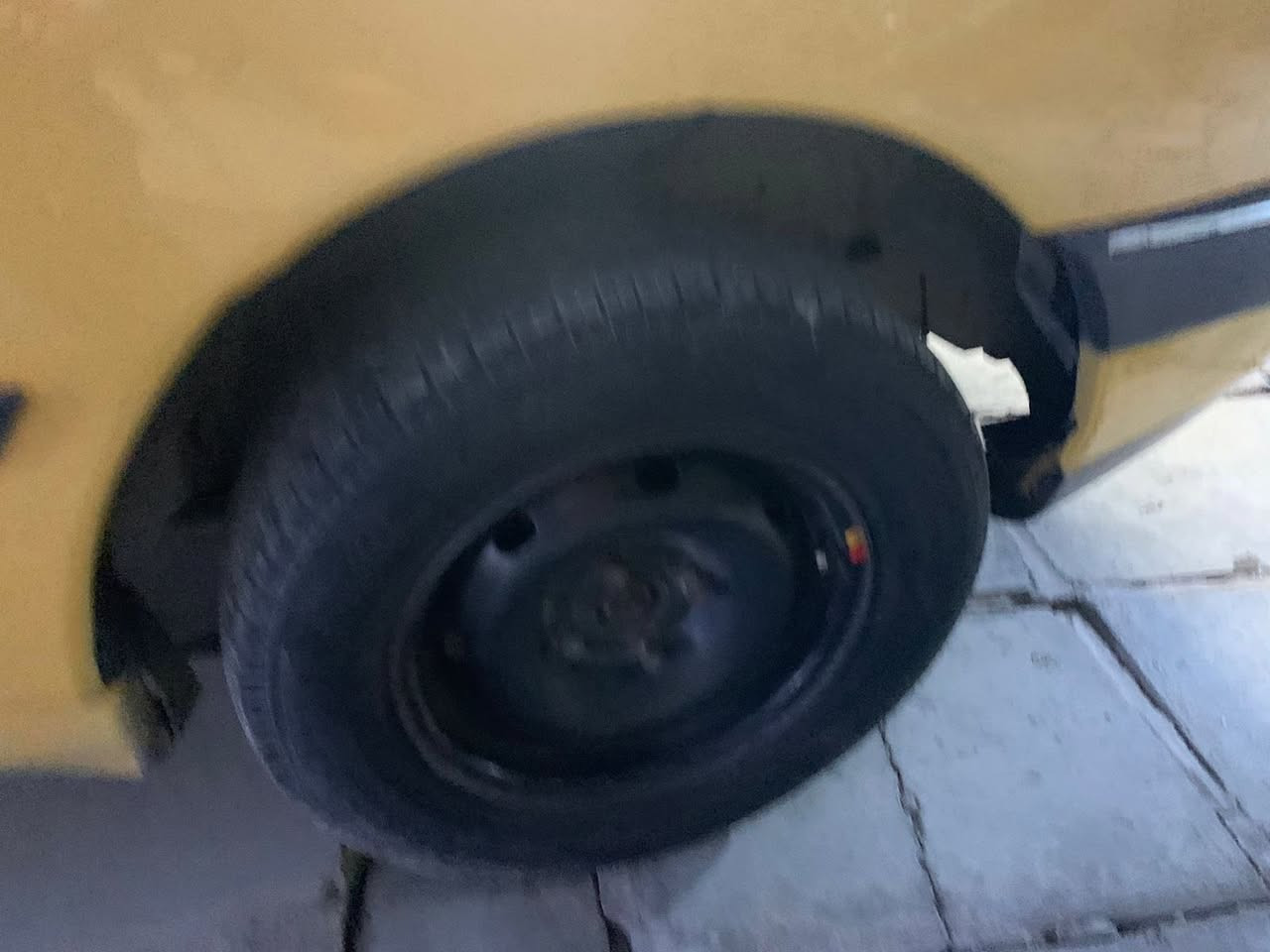 بيجو 405 مديل 12 تكسي مكينه وكير خير من الله سياره نضيفه وحلوه شوفت عينك رقم نكليزي مكاني بغداد الاسكان والاستفسار عل هاذ رقم ضيف رقمك ولصور مال سياره ولسعر

0770 689 2104
