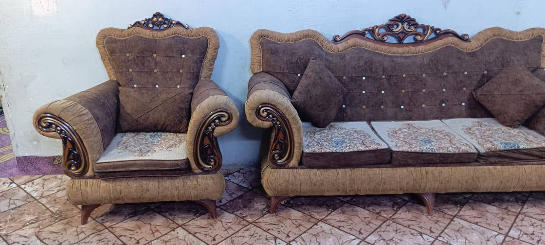 تخم 13 نفر نضيف للبيع 450 وبي مجال المكان الكاظميه يوجد توصيل للاتصال ***********
