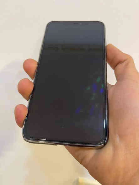 للبيع 
ايفون 11 برو ماكس

iphone 11  PRO MAX

بدون ملحقات 

مواصفات:

شرق اوسط/ نموذج M J/A

ذاكرة   :256

بطاريه :84

لون     : رصاصي 

الجهاز بلاد ممبدل ولا قطعه نضافة 90% فيس ايدي  شغال

======================

السعر بالعراقي :400 الف وبي مجال بسيط حك الجيه

======================

العنوان / الدورة البوعيثه 

رقمي :***********
