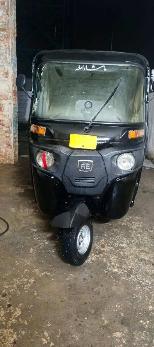 سلام عليكم تكتك للبيع موديل 2017اوراق كامله تكتك زينه خير من الله منطقت الصلاح قرب الجزيره سياحيه
***********
