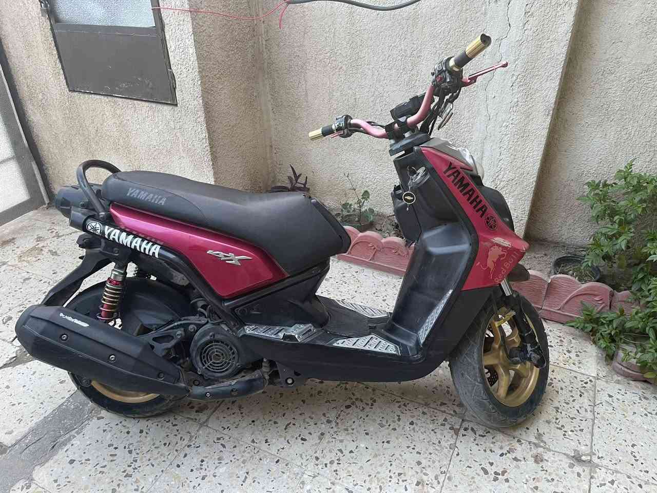 سلام عليكم دراجه جبلي للبيع دراجه بلادي حلوه ونضيفه مكينه مكفوله دراجه خير من الله مكاني بغداد الغزاليه رقمي *********** اي نقص مابيهه سعر واحد 100 وبيهه مجال
