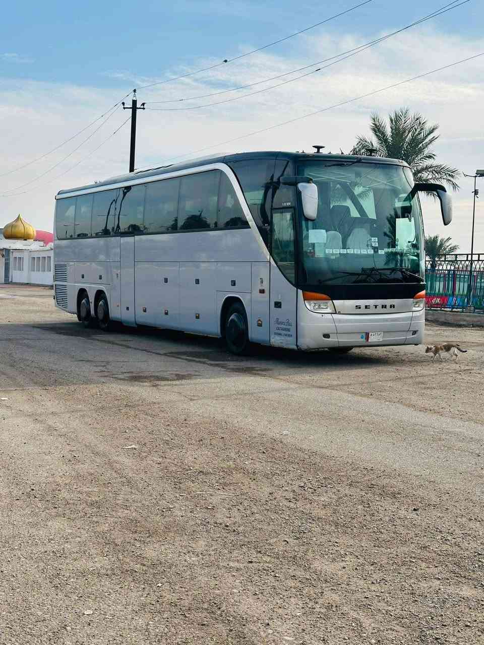 سلام عليكم باص ام السيوف مديل 2004 الحجم 17 تبريد طب لعدلي مكينه ٨ كير عادي ***********
