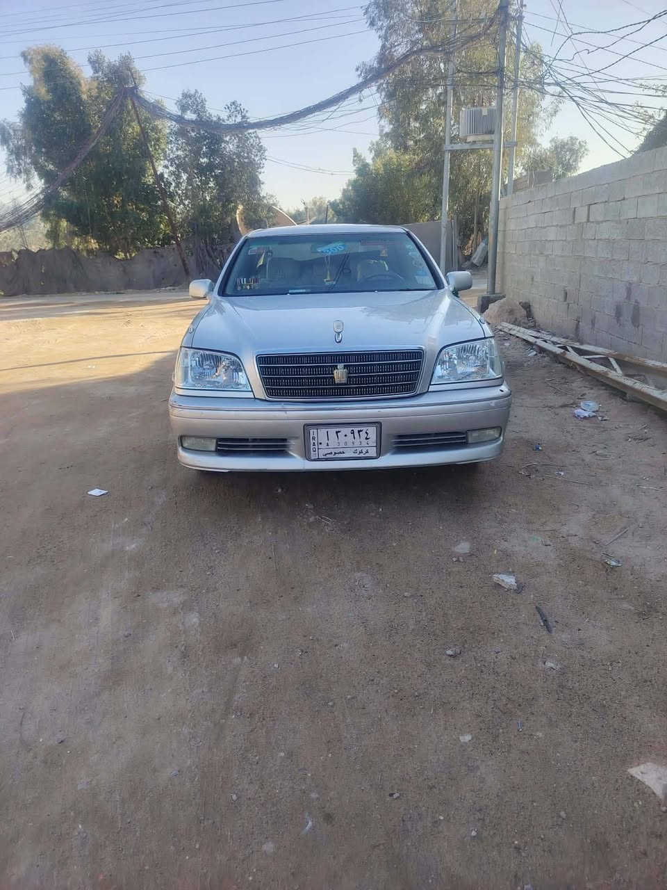 سلام عليكم  
ملكه البيع او مراوس 
دكمتين كرستال اصل 
مكينه ديفور صغير 
مكفوله من الكص ونقل والصوليات 
مكفولة مكينه وكير كهربائيات كله شغاله واحداديه 
العنوان النجف الاشرف 
السعر 118 
رقم ***********
