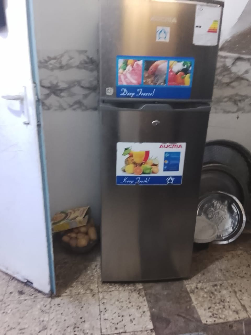 غراض جدد استعمال قليل جدا اشتريتهن  هل سنه. ابيع ل داعي السفر.


**إذا كنت صاحب هذا الإعلان وتريد حذفه لأي سبب، رجاءا أرسل رسالة إلى الدعم الفني**