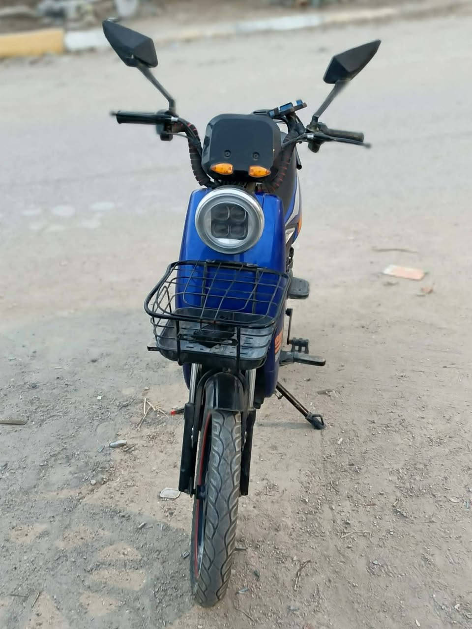 السلام عليكم دراجه شحن جديده السعر 550 ناصريه حي الزهراء ***********
