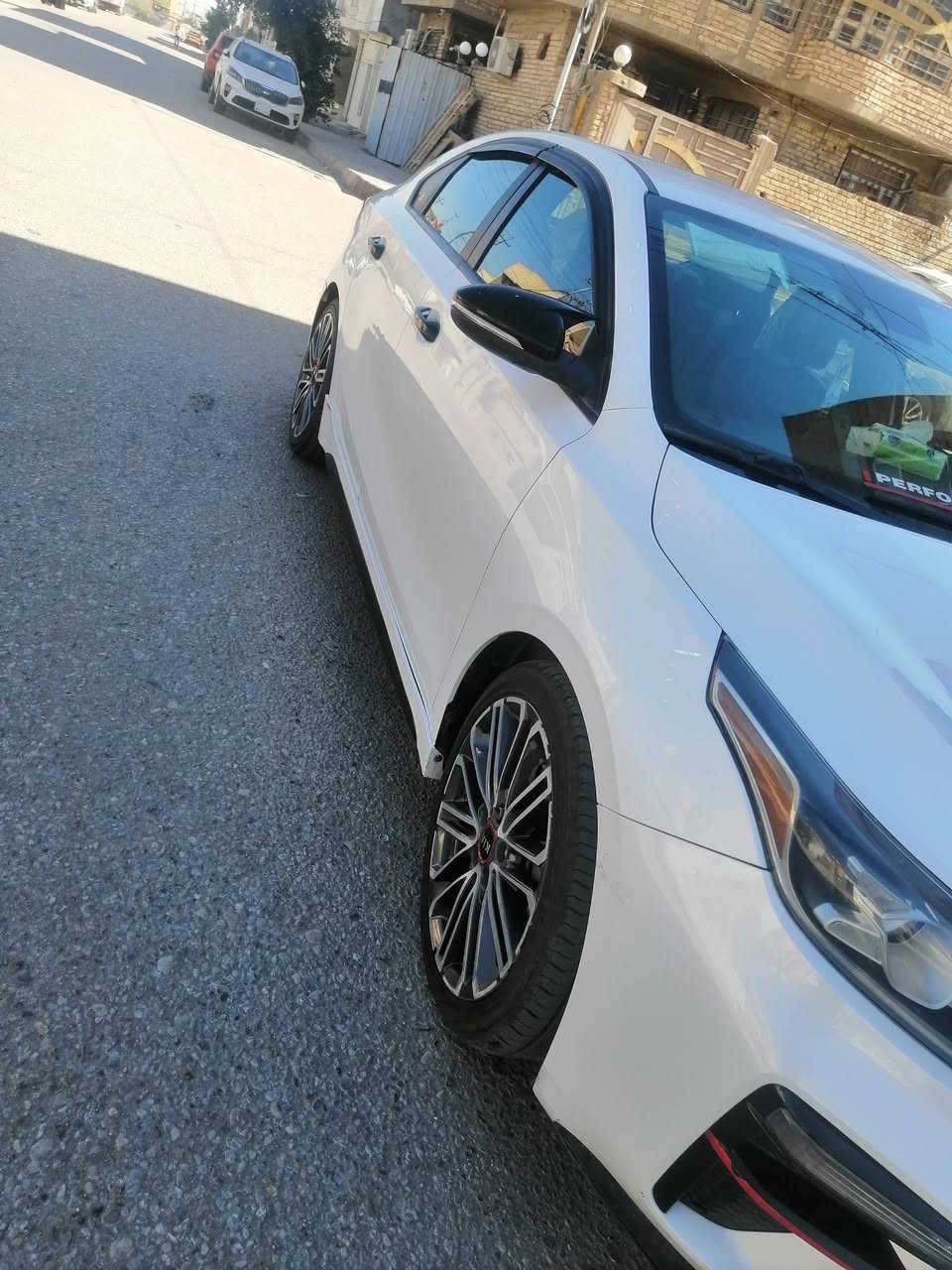 للبيع كيا فورتي GT موديل 2020 🔥🚘

اللون أبيض، مواصفات حلوة جداً وسيارة مرتبة وجاهزة للاستخدام 👌
🔹 بصمة 🔹 ستيرن تحكم من جهتين 🔹 كير AT المرغوب 🔹 محرك 1600 تيربو 🔹 شاشة كبيرة Android لمس 🔹 كاميرا خلفية 🔹 مثبت سرعة 🔹 رد ورفض مكالمات من الستيرن 🔹 نظام ABS 🔹 مانع انزلاق 🔹 رادار 🔹 تحديد مسار 🔹 حساسات أمامية وخلفية 🔹 ثلاث أنظمة قيادة 🔹 منظومة تبريد جديدة وتبريدها ثلج قطعتين ❄️ 🔹 رقم بغداد بأسمي رقم الانكليزي الجديد
✨ الدواخل كلش جديدة ونظيفة جداً ✨ ✅ الصدر الأمامي والخلفي جيد جداً ✅ السيارة مريحة ومواصفاتها كاملة ✅ فحص السيارة متاح للجادين
⚠️ الحادث: خشم البنيد، وبابين الصدر معمرات بدون دواخل ومصبوغات.
🔥 سيارة مواصفات أمان وراحة جاهزة للاستخدام  🔥
💰 السعر: ١٢٧ وبيها مجال للطيبين 📍 الموقع: كربلاء قرب مستشفى التركي  للاستفسار ***********
