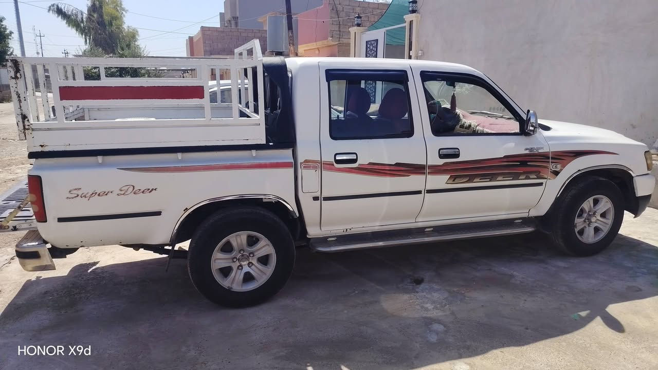 دير للبيع 2014 سيارة  كير عادي مشروع وطني تحويل شرط طخم تايرات جديد مكينه لا صرف ولا نفخ سيارة نظيفة احلى من صورة ما بيها قطرة صبغ سيارة بسمي شرط التبريد بس ناقصها غاز للتواصل اتصال على الرقم ***********
