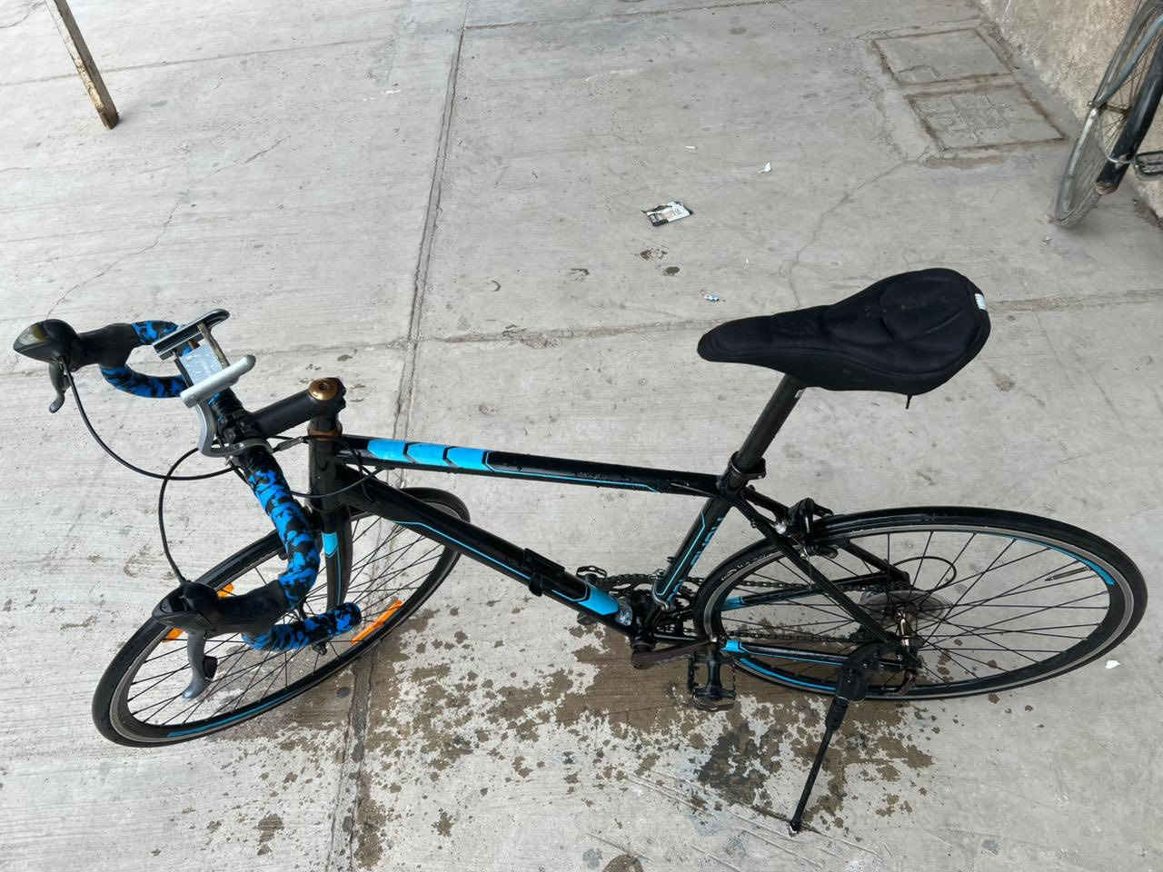 باسكل رود للبيع المنيوم ماشه كاربون9نمر لتواصل***********
