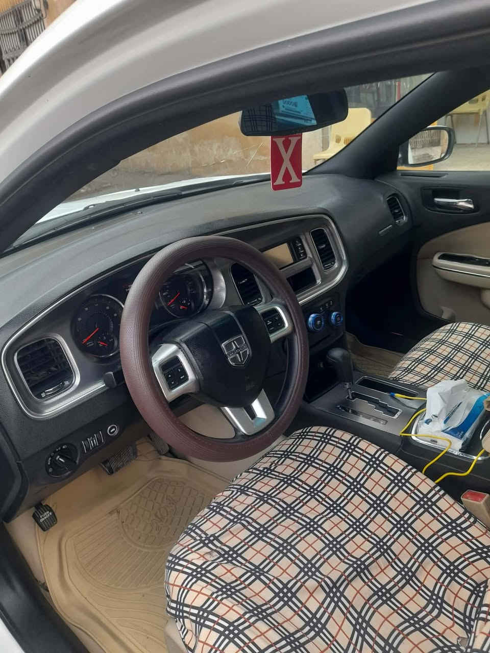 2012 // *********** // 165
