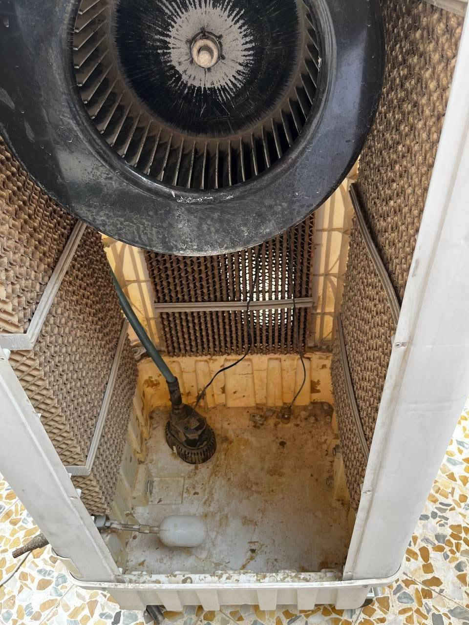 سلام عليكم مبردة نضيفة كلش مستخدمة شهر فقط بيها 3سرعات الغطاس بي 3وضعيات  تجي نظام الاربع ابواب برودتها ثلج ترهم للمجمعات و البيوت وتصير عل  دكتات سعرها 300وبيها مجال  عنواني حي سماح


**إذا كنت صاحب هذا الإعلان وتريد حذفه لأي سبب، رجاءا أرسل رسالة إلى الدعم الفني**