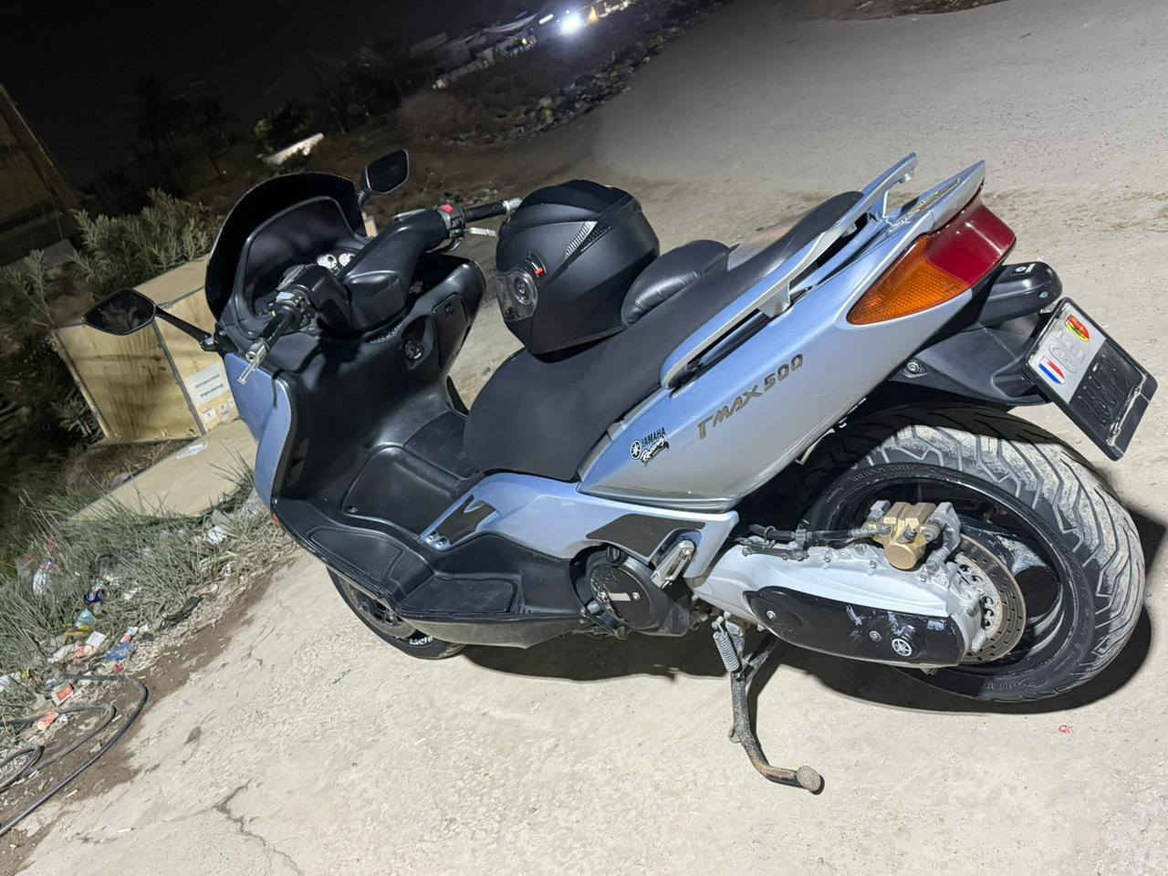 سلام عليكم تيماكس 500 2007 محرك مكفول 
الدراجه جديده كهربائيات شغاله 
السعر 15 وبيها مجال قليل العنوان 
بغداد الدوره ابودشير ***********
