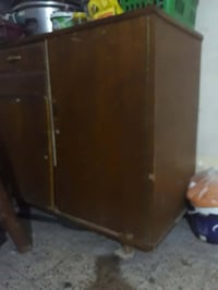 بوفيه خشب • مناميه بابين • موصل ودي الحجر