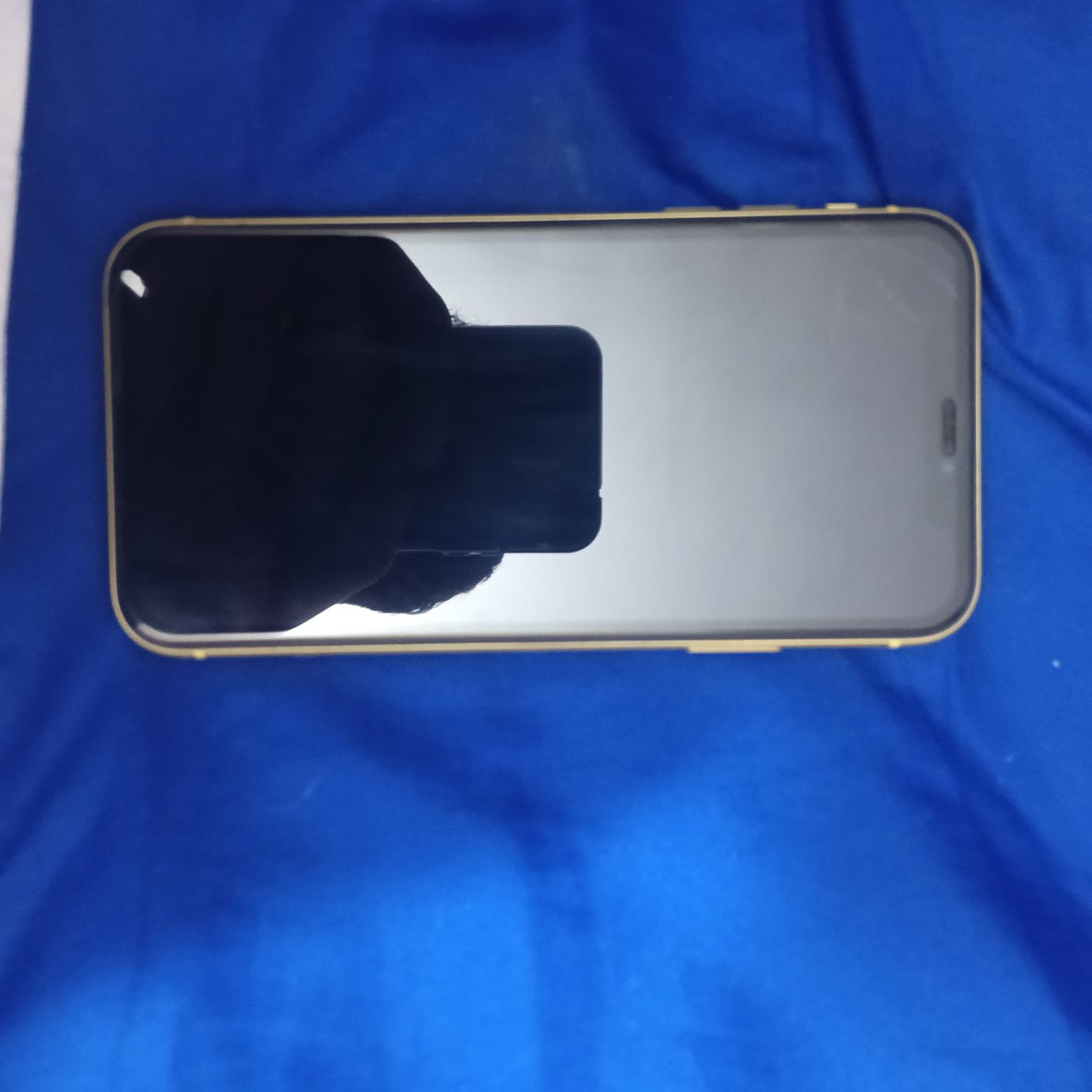 سلام عليكم اي فون ١١عادي
ذاكرة ١٢٨
بطاريه ١٠٠مبدله وبطاريته القديمه عندي نسبتهه 
٧٥
نموذج mكلشي شغال بي مابي اي خلل وع إيد وحده 
سعره
٢٤٠قفل يعني من تخابرني لا تكلي بي مجال
لأن الجهاز كلش نضيف 
العنوان ناصريه مركز 
الهاتف *********** راسلني واتساب
