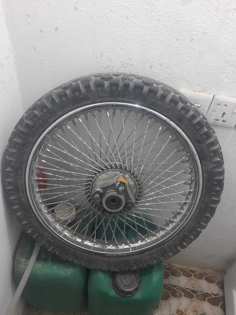 لبيع ويل ماطور فقص بي هذ الكسر مأثر اني جنت شاده ما علي شي بعد اي عيب مابي سعر ١٦قفل مكاني كركوك فيلق ***********
