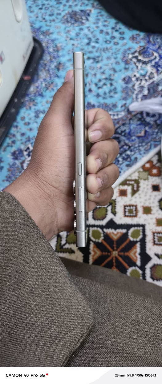 S24الترا
نضيف كلش صارلي 4اشهر من خذيته تجي للبيت تفحصه اذا بس زلغ تعوفه وتروح مبايل نضيف محافض علي كلشي 
لون: تيتانيوم
ذاكره:256
مكاني:بغداد مدينه صدر
رقمي:***********
