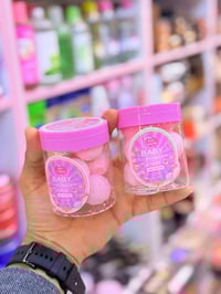 مقشر عجينه السكر • بيبي باودر • مستحضرات تجميل