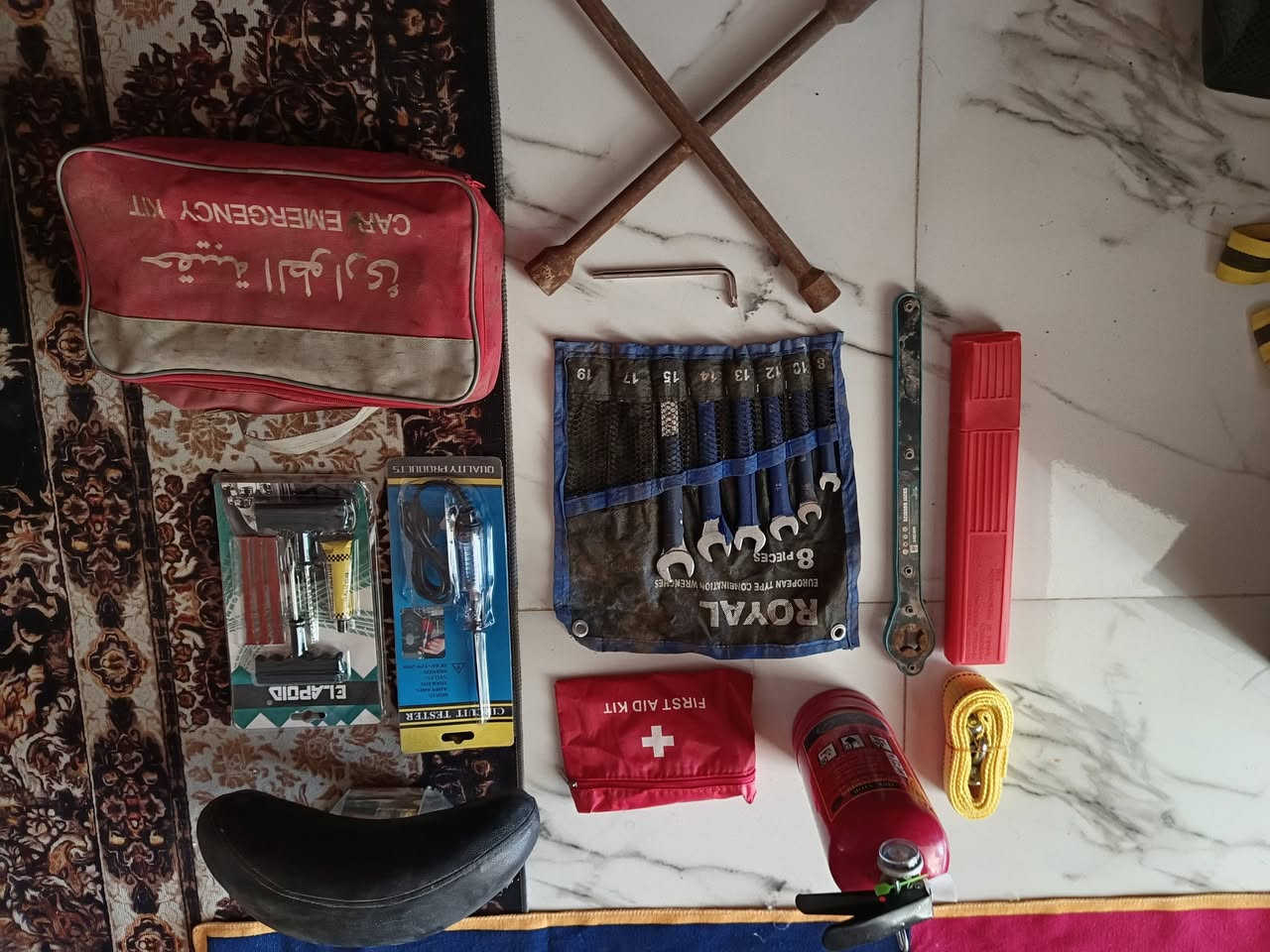 السلام عليكم غراض تكتك للبيع قيم واخذ مكاني بغداد العبيدي للاستفسار ***********
