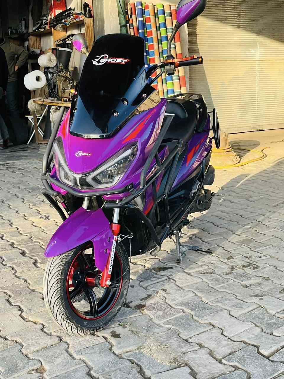 سترونك 2025 للبيع
بالخير ع ياخذها دراجة كاملة مكملة بدون نقص وبالحقيقة احلى من الصور بهواي
سويج وبصمه مميزة واصوات عالية حماية سرقة
صلنصة جديدة 
كابريتر ايراني جديد 
دبلات نضافة 100‎%‎
كهربائيات كاملة 100‎%‎
تايرات نضاف وجدد 
درع حديد امامي وخلفي وجانبي 
محرك خير من الله لا تنقص ولا دخان ولا اي شي 
شلعة ومعدل خير من الله 
دراجة كاملة مكملة بدون اي نقص وبسعر مميز وبعد هواي تفاصيل مميزة غير مذكورة
السعر 650 الف فقط 
مكاني المقدادية شهربان 
***********
