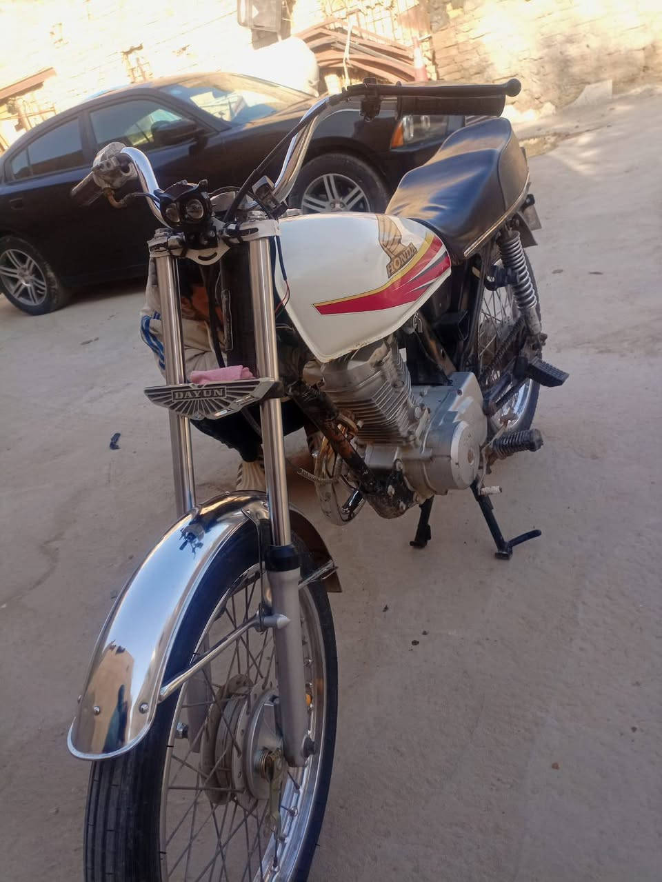 السلام وعليكم شباب دراجه نوع نامه الشاصي 2021 نامه والتعميره 20 كلك كلك كلك اني مكلف بل نشر هاذه رقم راعيه ‏‏‪ 0781 259 9745‬‏ السعر 600 وبيه مجال
