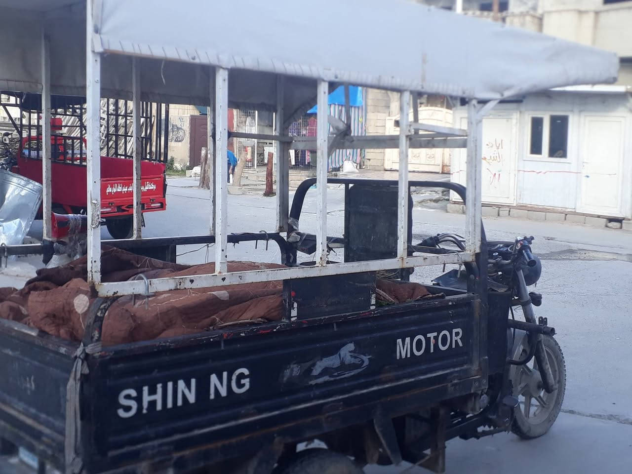 ستوته موديل ١٦ للبيع
السسعر ٧٢٥ بي مجال 
***********
