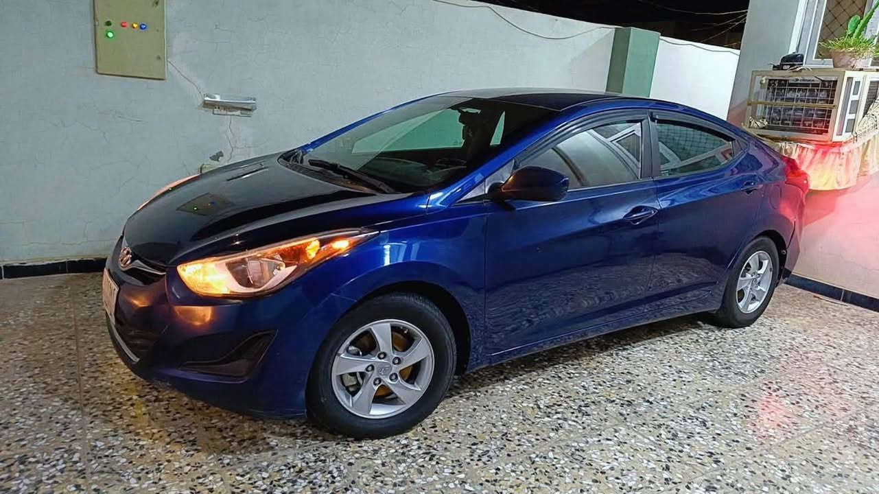 سلام عليكم عندي الانترا للبيع موديل 2015 السونار مرفق مع الصور كير مكينة خير من الله السيارة بسمي  شرط التحويل السعر 110 الرقم *********** مكاني ديالى بعقوبة
