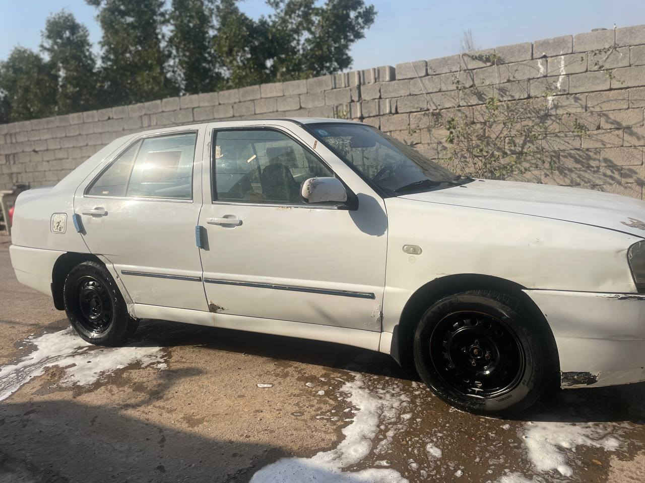 شيري كوين 2010 محرك بلادي
سيارة نصبته حلوه 
تدفئه وتبريد 
كهربائيات كلهه شغاله 
زنون كلش قوي 
بيه تلميحات بسيطة 
وتنقص كلش قليل 
السعرر 35 وبيه مجال الطيبين
***********
