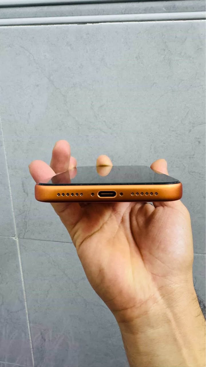 17 برو ماكس جهاز كلش جديد  بطاريه ميه  ستخدام 3 اشهر فقط 
صار بي كسر بسيط بلكلاسه مثل ماموضح 
لا مأثره ع لمس ولا ع اي شي 
حاليا الجديد مليونين و300 الف  
وهذا جديد مجرد الفطر البسيط 
رايده مليون و 750
مكاني رميثه وهذا رقمي *********** السماوا, المثنى
