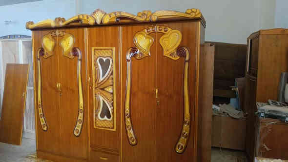 السلام عليكم ورحمه الله وبركاته..
غرفه صاج عراقي نظافه فوللللل اخت الجديد...💯
5ابواب ..   ...💯..   استخدام قليل ..👍
بسعر {550}الف بيه مجال للطيبين 🌷..  
الاستفسار *********** أو مرسله خاص  
العنوان بعقوبة كاطون رازي شارع السادين مقابيل مدرسة سلوان وبجوار جامع مالك بن أنس 
@إشارة
