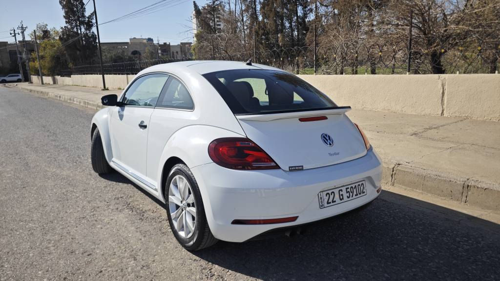 ‏‎بیتڵ ۲٠۱۷ بۆ فرۆشتن مەکینە مەرغوب ۱.۸ تۆربۆ تەنها بۆنیتی بۆیاغە بێ ژوورەوە ، ایرباگ بەس سوکان تەقیوە مواسەفاتەکانی : کوشین جلد ، ناو دووڕەنگ و دەشبول کرێمی ، کوشین هیتەر ، دەبڵ چەکمەجە ، شاشە گەورە و زۆر مواسەفاتی تر سەیارەکە خاوێنە و جوانە بێ  مەسرەفە تەنها ٤۷٠٠٠ میل ڕۆشتووە نرخ ١١٨$
..................................................
‏‎بيتل ٢٠١٧ للبيع محرك مرغوب ١.٨ توربو بس بنيد صبغ بدون دواخل  ،ايرباك بس ستيرن طاك و مرجع بلادي  مواصفات : كشين جلد ، داخل لونين دشبول كريمي ، كشنات هيتر ، دبل جكمجة ، شاشة كبيرة و هواية مواصفات اخري السيارة حلوة و نضيفة و ما بيها مصرف و ماشية ٤۷٠٠٠ میل سعر ١١٨$ أربيل, العراق


**إذا كنت صاحب هذا الإعلان وتريد حذفه لأي سبب، رجاءا أرسل رسالة إلى الدعم الفني**