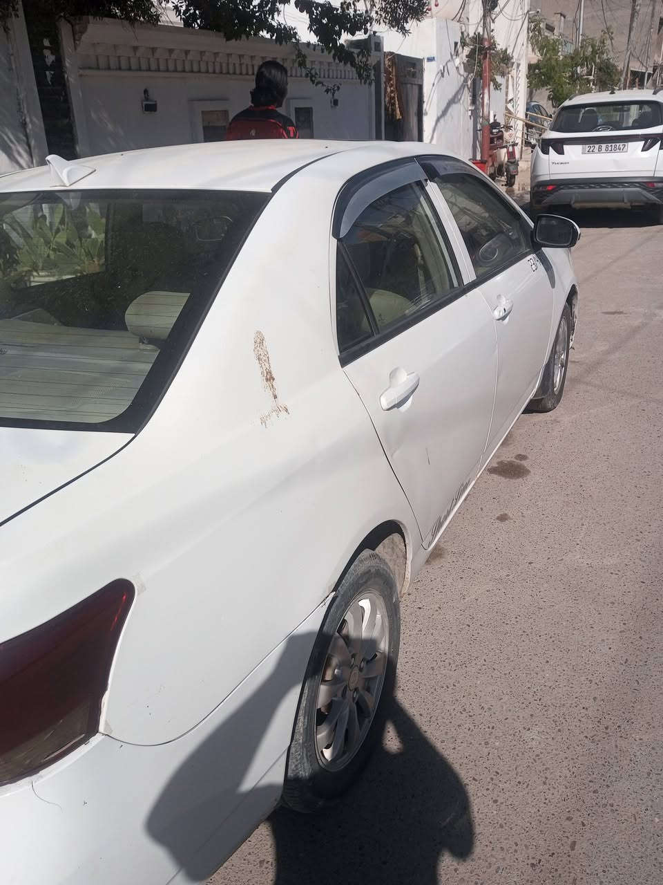 بي واي دي g3 اوتماتيك وعادي
كير محرك صدر تخم تاير كفاله
صبغ فقط باب وجاملغ جهت السايق 

يرادلها ترتيبات بسيطه تبريد شغال ثلج كهربائيات مشط ستيرن جديد باتري سياره حلوه 
سياره رقم انكليزي هزه جديده بأسمي السياره شرط التحويل 
58 مكاني بغداد المنصور
***********
