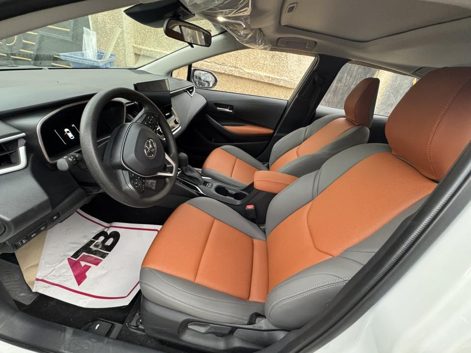 السلام عليكم
كورلا هايبرد 2024 شكل الامريكي

عداد 27 الف

فول كشنات لون مشمشي

بيها طخة صغيرة موضحة باخر صورة

السعر 143 بيها مجال جداً بسيط
*********** واتساب
مكاني الديوانية
