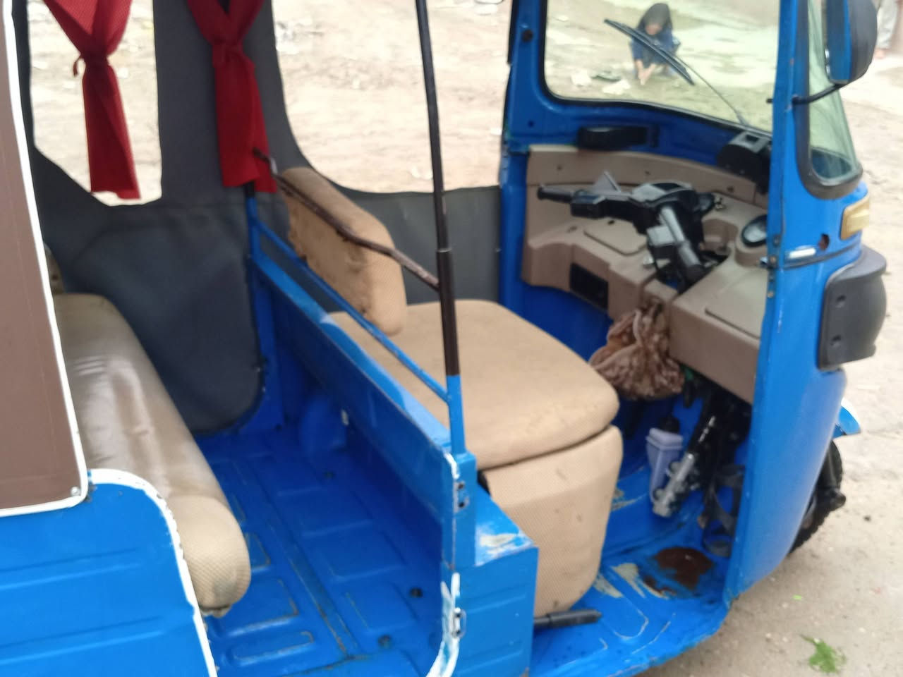 تكتك للبيع 20شهر 11تكتك كشرها نظيفه مامعمرة المكان محموديه ابو شمع السعر 5600وبيها مجال حك الجيه الرقم ***********
